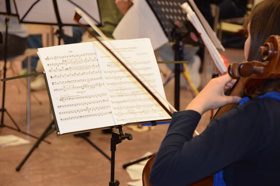 Jugendsinfonieorchester Graubünden beim Üben