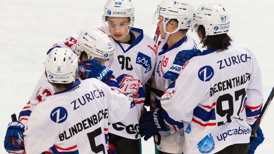 Cup - So Lief Der Cup-Halbfinal Zwischen Bern Und Den ZSC Lions - Sport ...