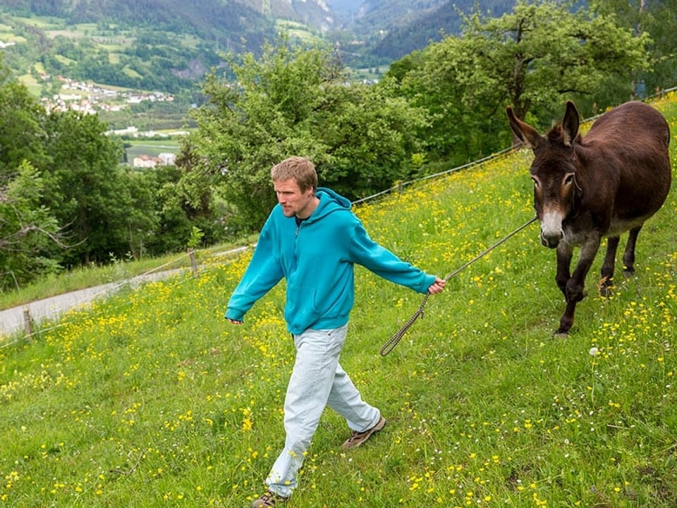 Impressiun dal mintgadi en la «Wohngruppe Foppa» a Tartar