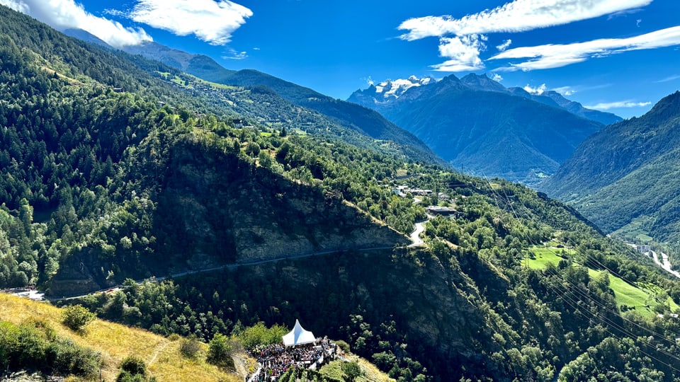 Blick ins Saas- und Mattertal.