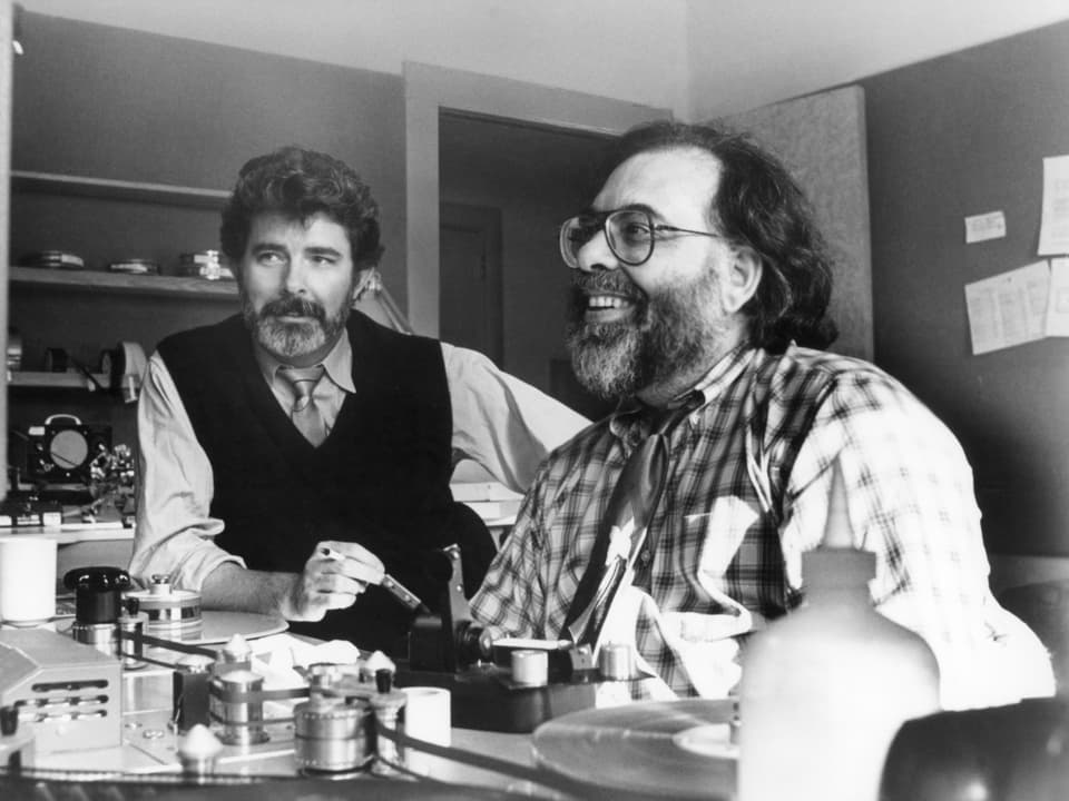 George Lucas zusammen mit Francis Ford Coppola in schwarz-weiss