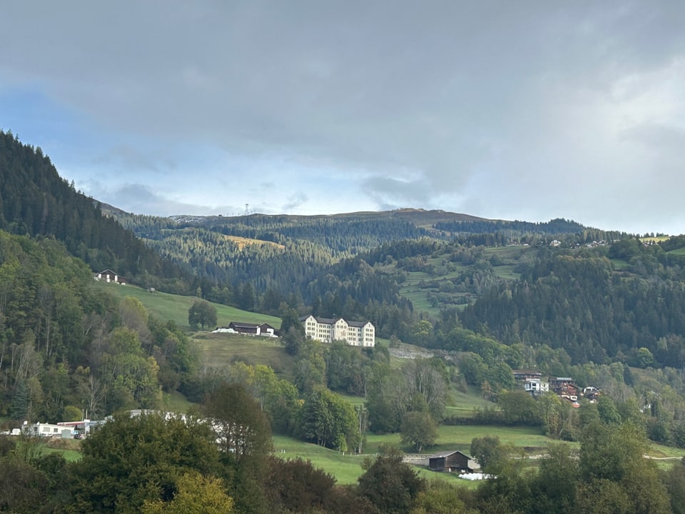 Schluein, Schloss Löwenberg