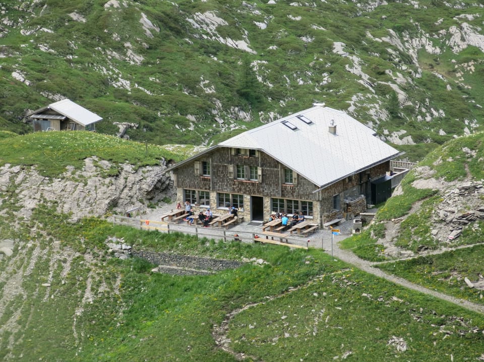 Hütte im Gebirge