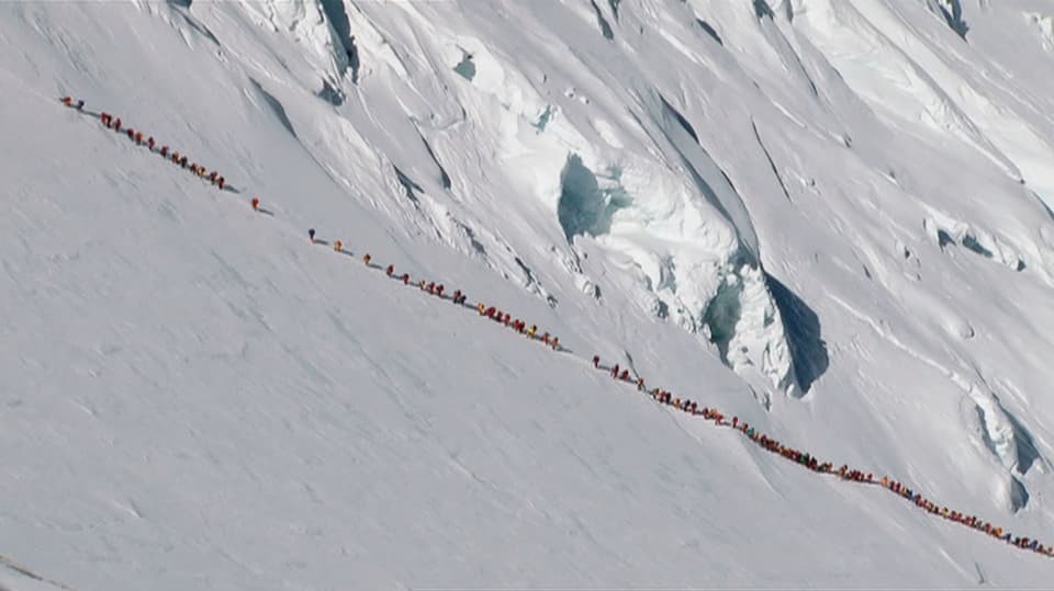 Höchster Berg der Welt - Briten jubelten am Everest – dank den Schweizern -  News - SRF