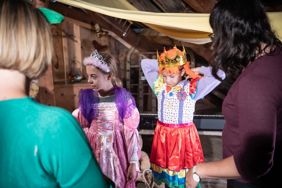 Dachboden, Lied, Kinderlied, Fasnacht, Singen, Fasnacht Lieder, Kostüme