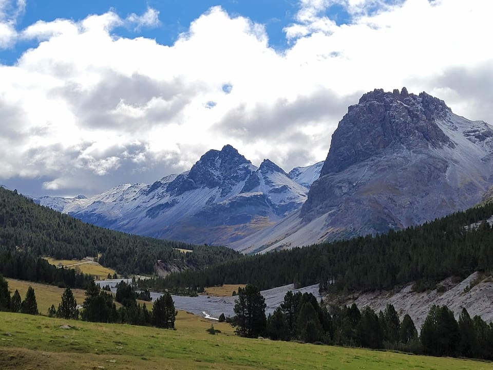 La bella Val Mora fotogragà ils 18 da settember da Bruno Tschenett.