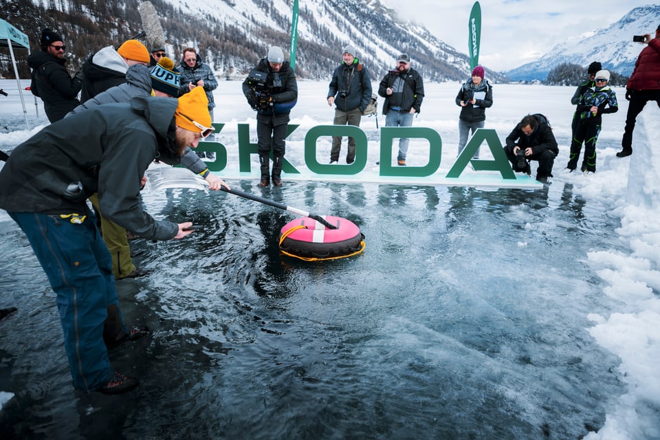 Wasseroberfläche Silvaplanersee Rekordversuch