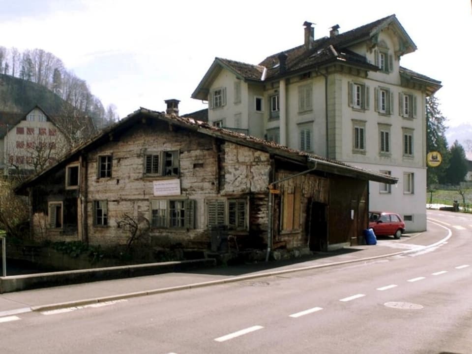 Ansicht des ältesten Holzhauses Europas.