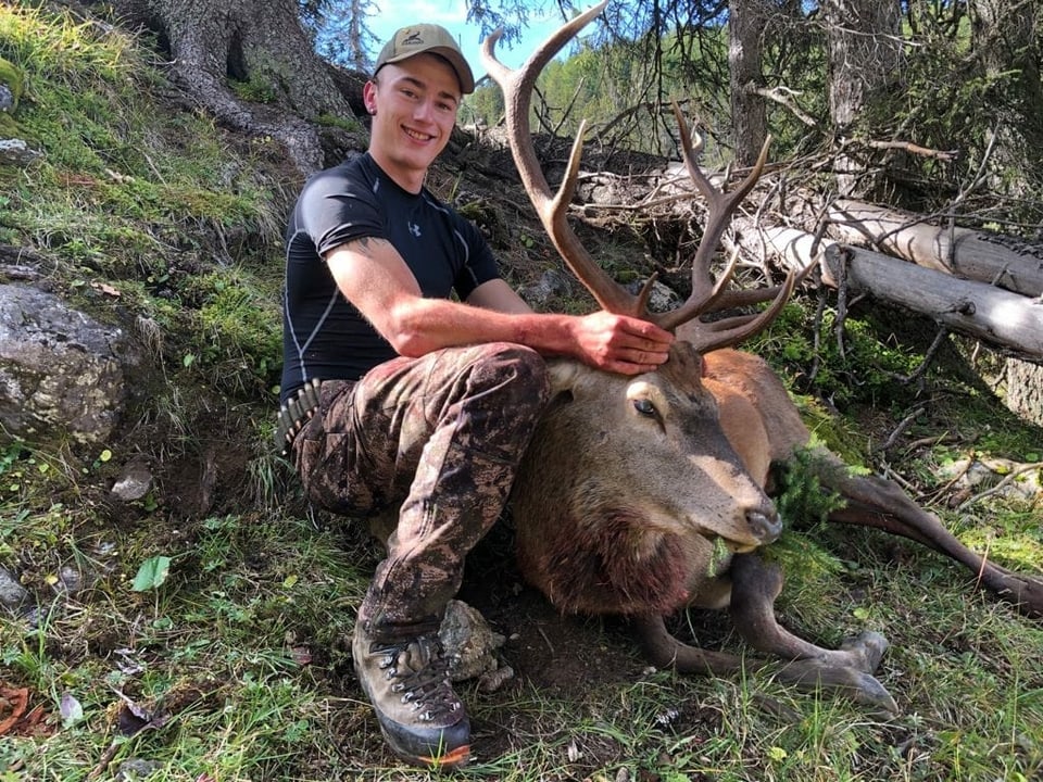 Pascal Schuhmacher ha gì la fortuna da sajettar in taur da tschierv da dudesch.