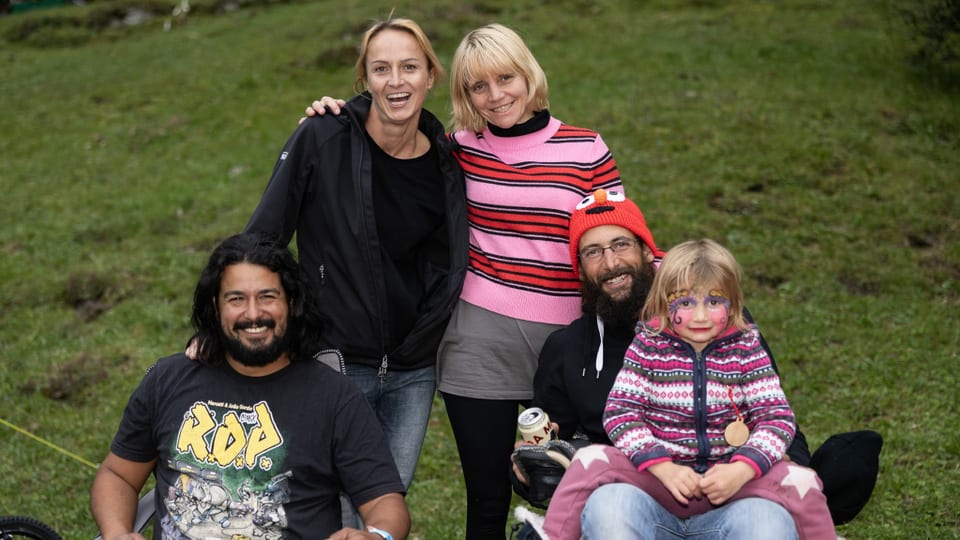 «Mit Kindern ist das Chapella Open Air einfach perfekt» schwärmen Mateus, Alice, Moni, Rusti und Viola aus Davos.