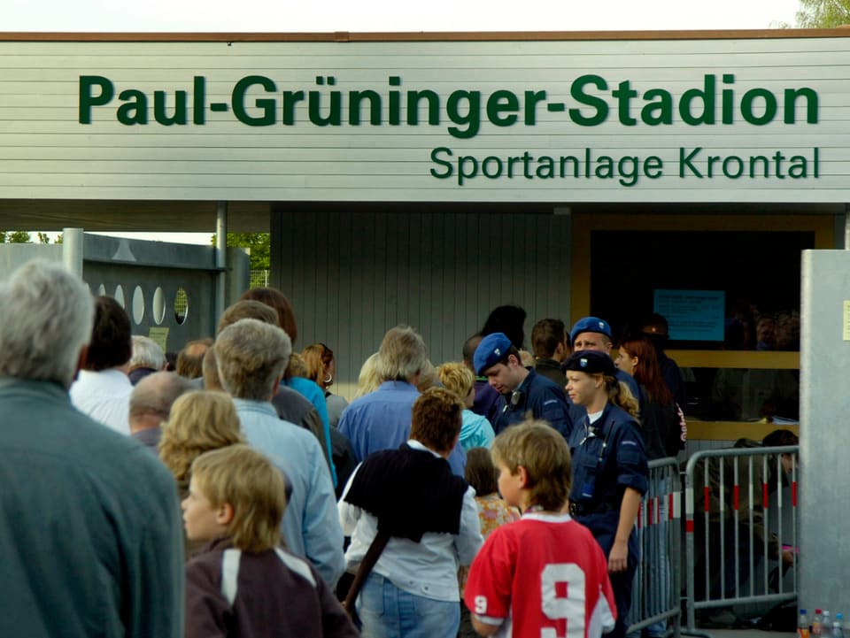 Eingang zum Stadion.