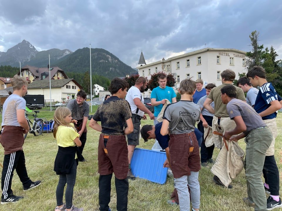 Begeisterung für das Schwingen in Tarasp