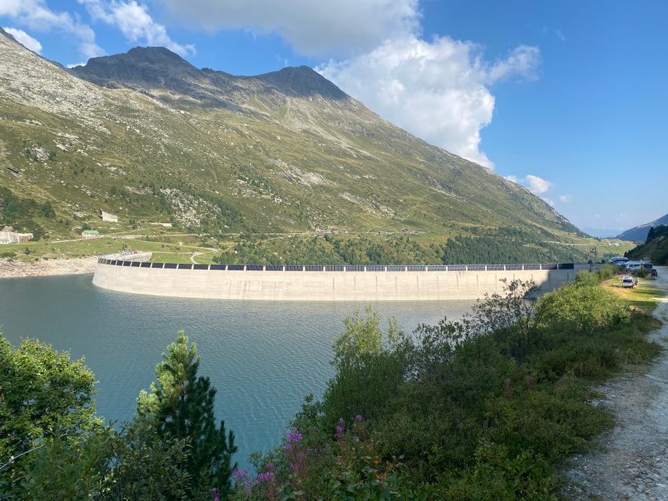 Vista sin il lago di Lei.