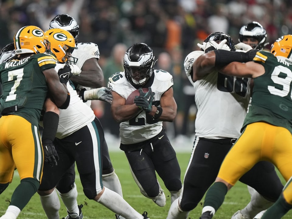 American Football-Spieler im Spiel zwischen Packers und Eagles.