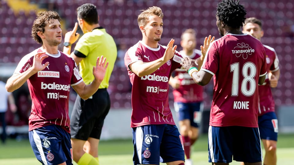 Auf Weg In Die Europa League Servette Gegen Den Prickelnden Champagner Fussball Von Reims Sport Srf