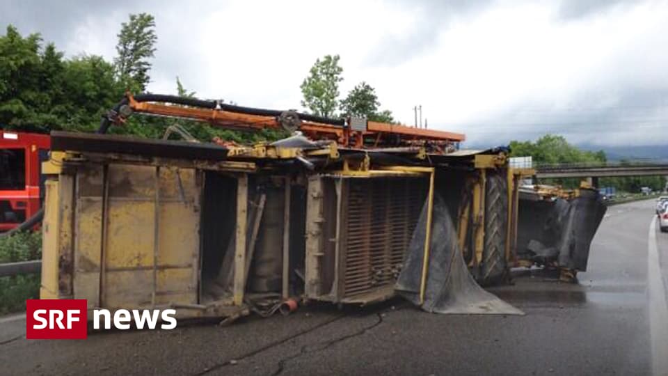 Aargau Solothurn Verkehr Auf A1 Rollt Nach Schwerem Unfall Wieder News Srf