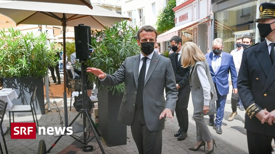 Zwei Festnahmen - Emmanuel Macron tätlich angegriffen ...