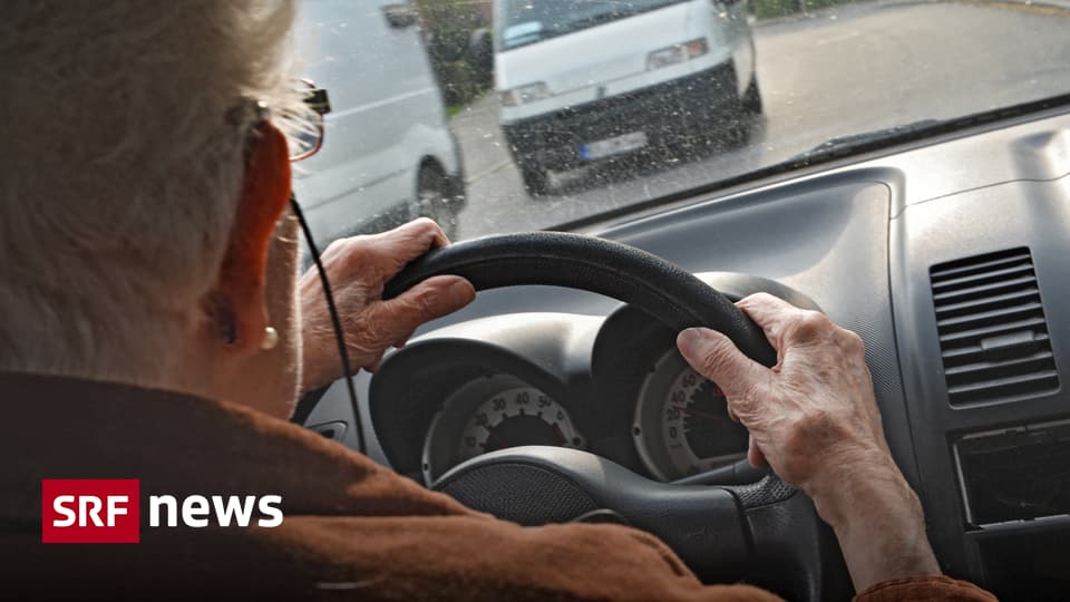 Autofahren Im Alter Wann Sollen Senioren Zum Fahrtauglichkeitstest News Srf