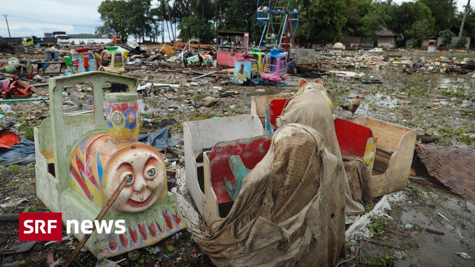 Nach Tsunami In Indonesien - Regen Erschwert Rettungsarbeiten Massiv ...