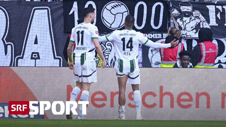 pl-a-schiesst-bremen-mit-hattrick-ab-bayern-stolpert-in-berlin